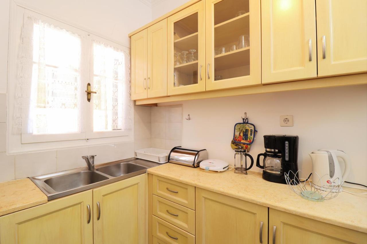 A Nice Apartment- Corfu Town, Kanoni Ngoại thất bức ảnh